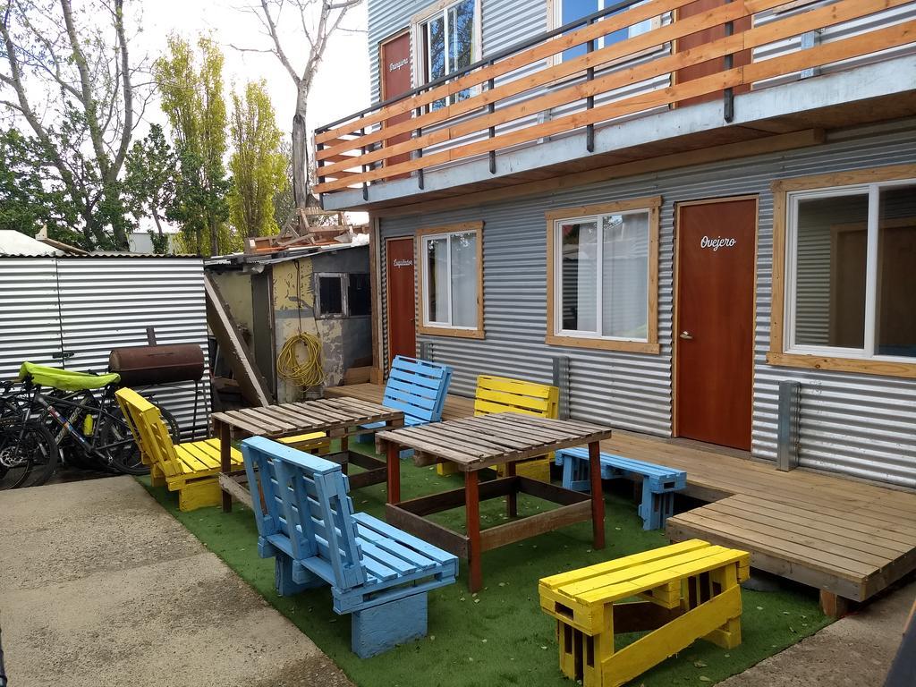 Carfran Patagonia Hostel ปวยร์โตนาตาเลส ภายนอก รูปภาพ